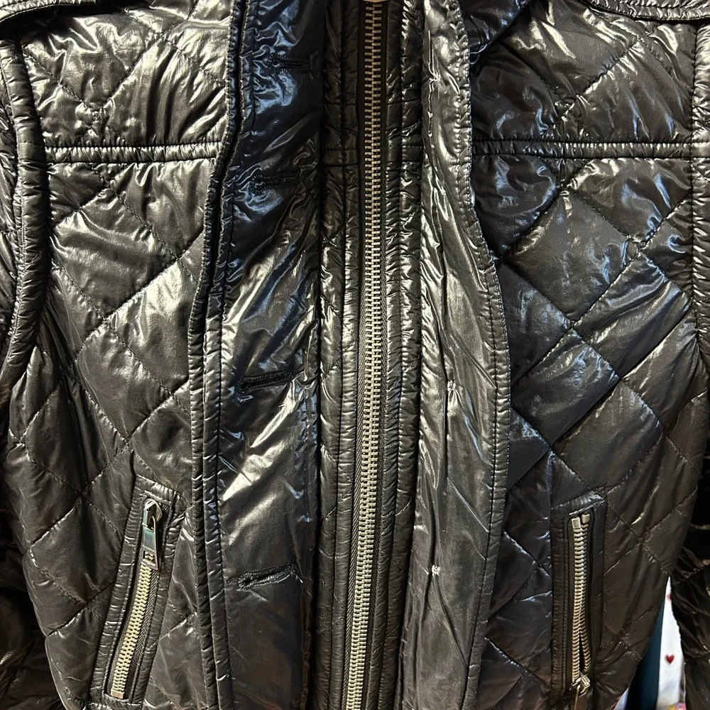 BURBERRY BRIT BLACK QUILTED PADDED DETACHABLE SLEEVE JACKET - Picture 8 of 10
